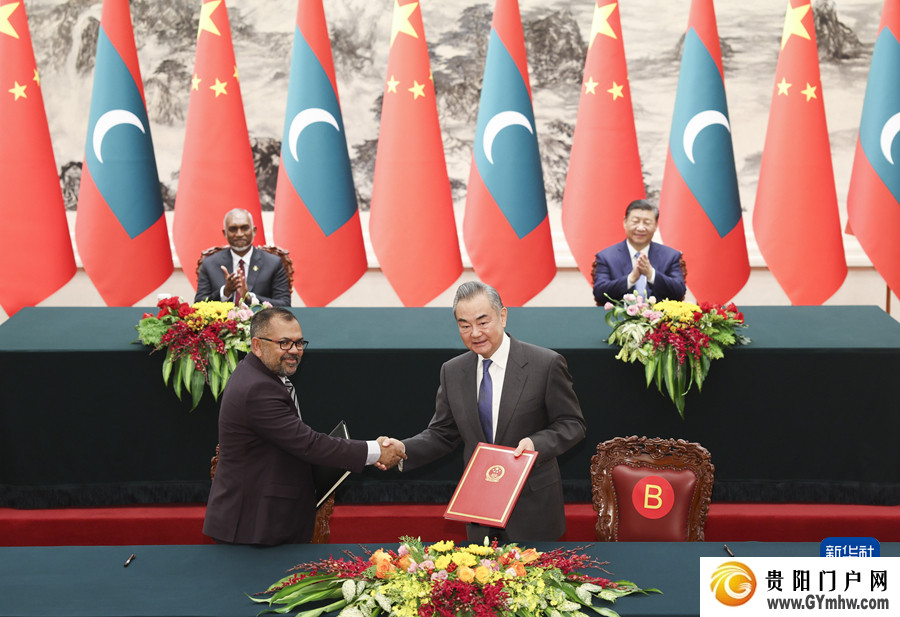 习近平同马尔代夫总统穆伊兹会谈(图7) 习近平同马尔代夫总统穆伊兹会谈(图7)