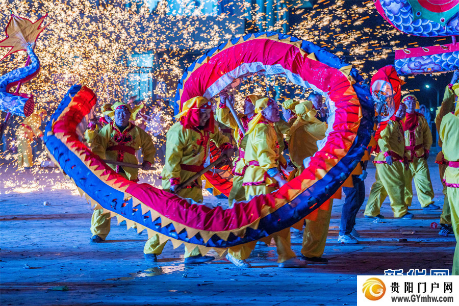 贵州大方：古镇舞龙迎元宵(图4)
