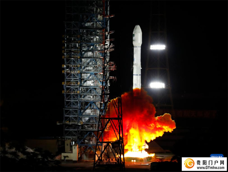 我国成功发射巴基斯坦多任务通信卫星(图1)